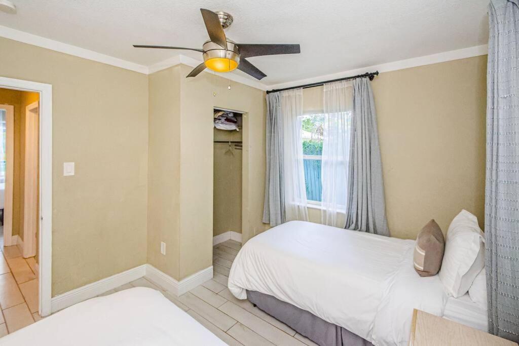 Beautiful Pool House In Old Seminole Heights! Villa Tampa Esterno foto