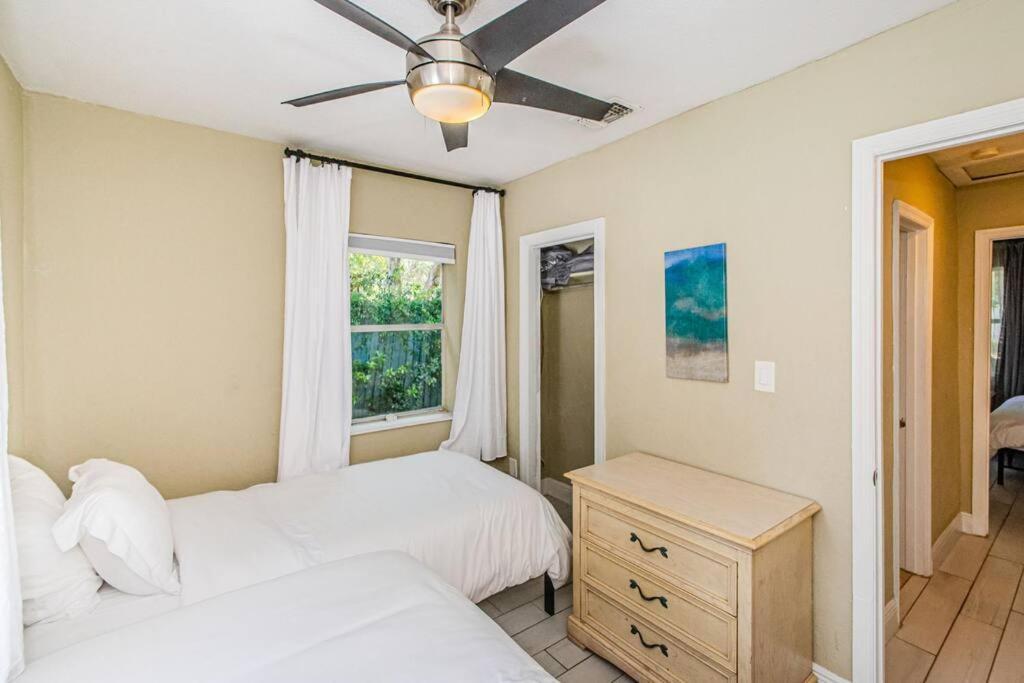 Beautiful Pool House In Old Seminole Heights! Villa Tampa Esterno foto