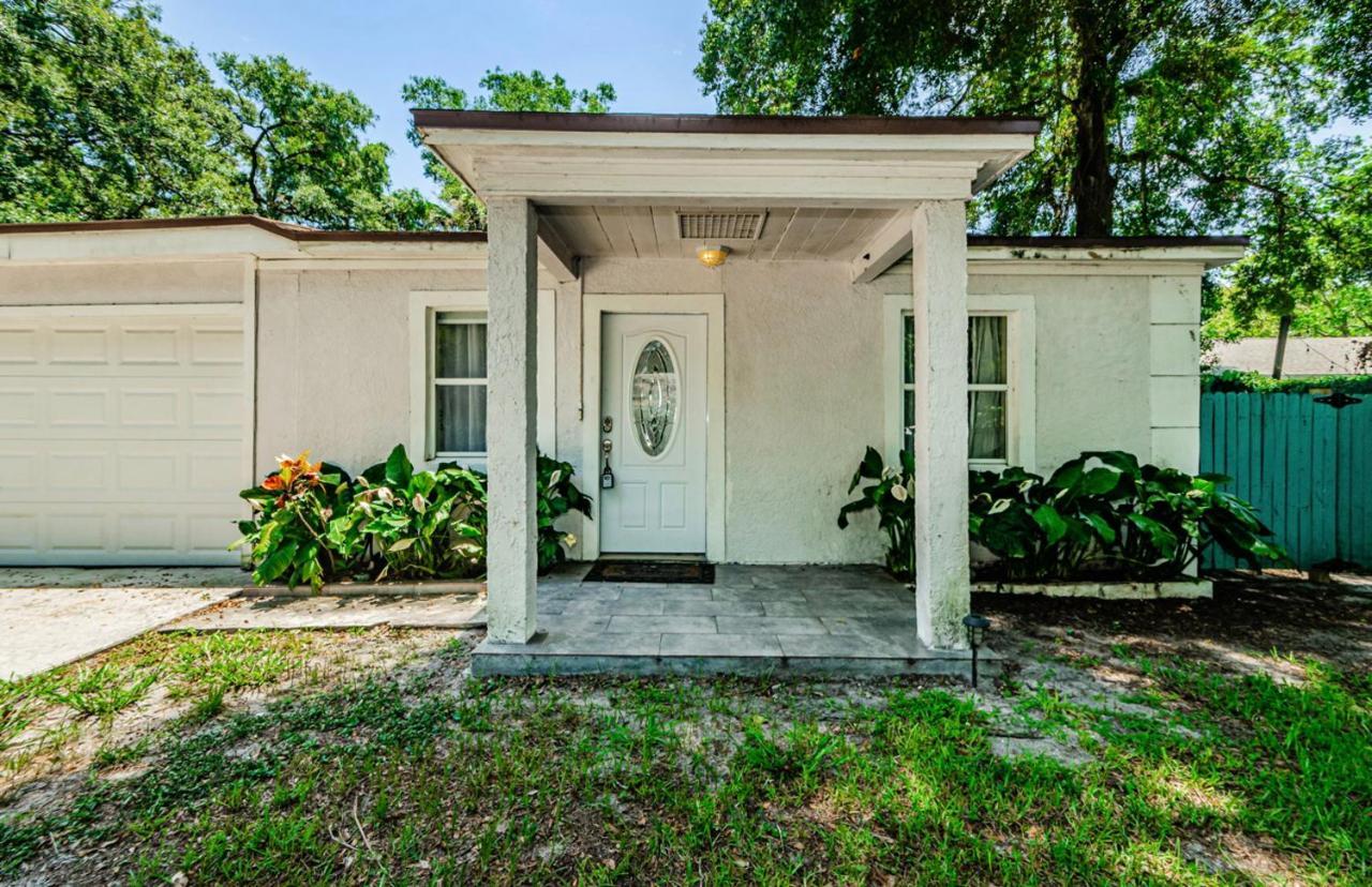 Beautiful Pool House In Old Seminole Heights! Villa Tampa Esterno foto