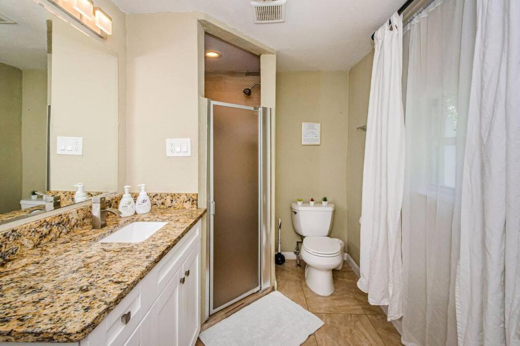 Beautiful Pool House In Old Seminole Heights! Villa Tampa Esterno foto