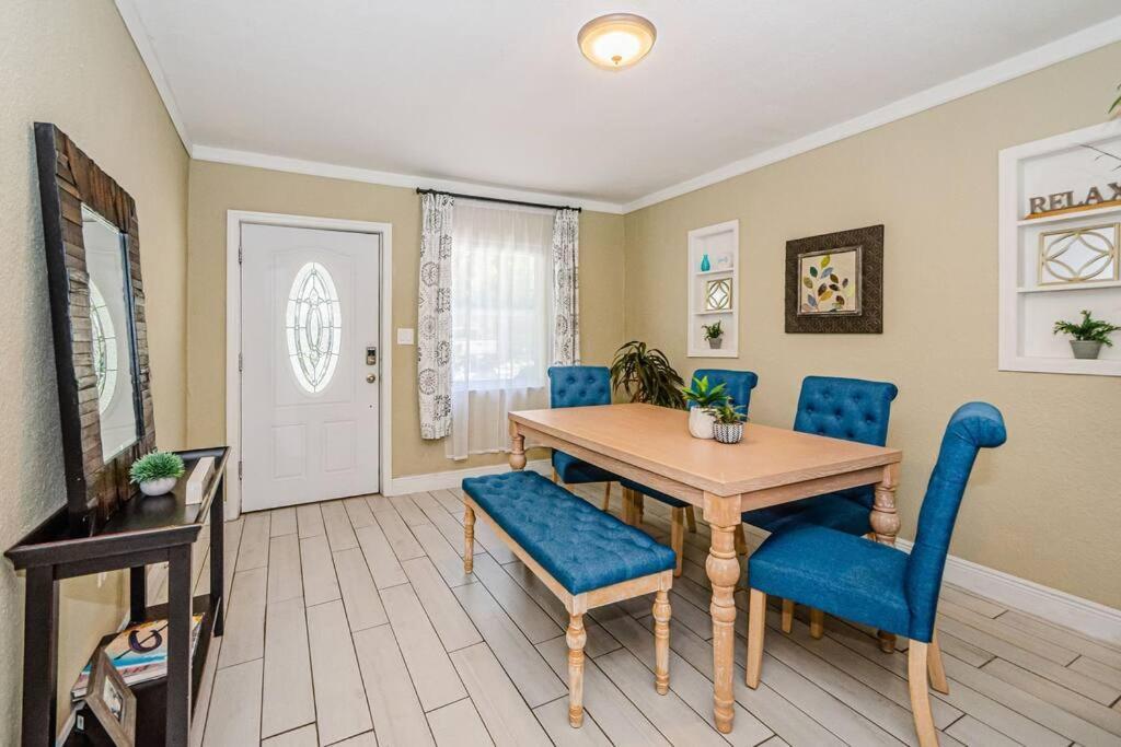 Beautiful Pool House In Old Seminole Heights! Villa Tampa Esterno foto