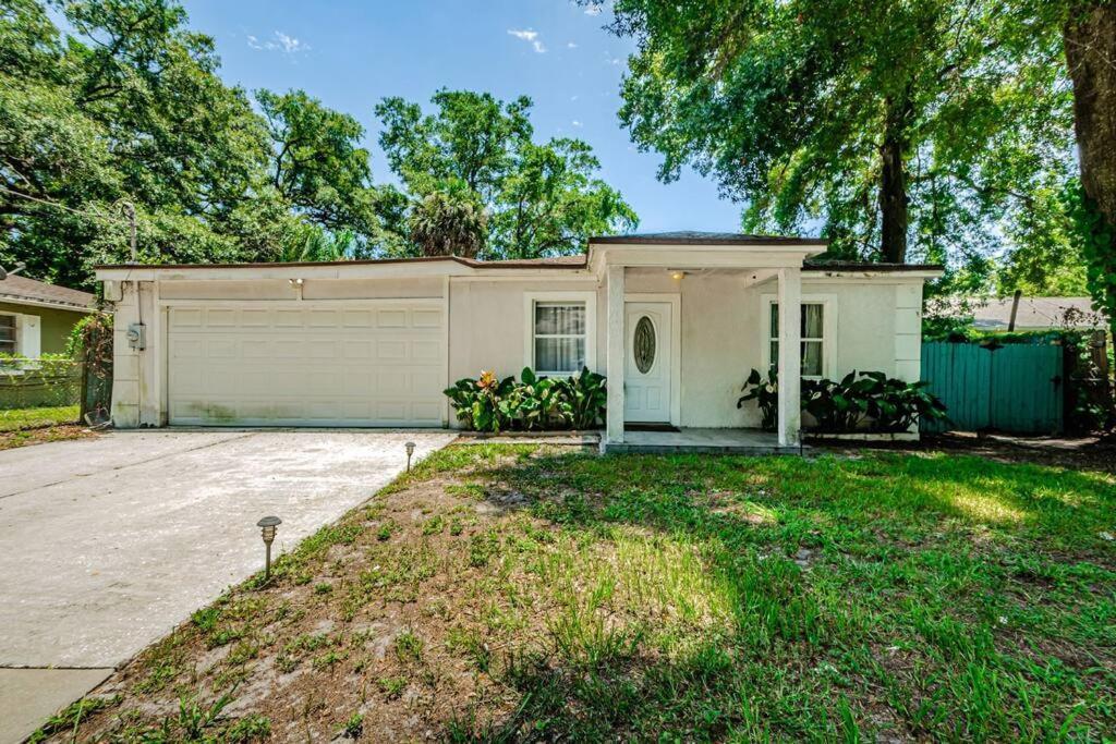 Beautiful Pool House In Old Seminole Heights! Villa Tampa Esterno foto